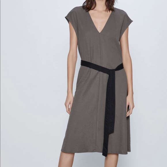 ZARA BNWT Contrast Belt Midi Dress - Picture 1 of 6